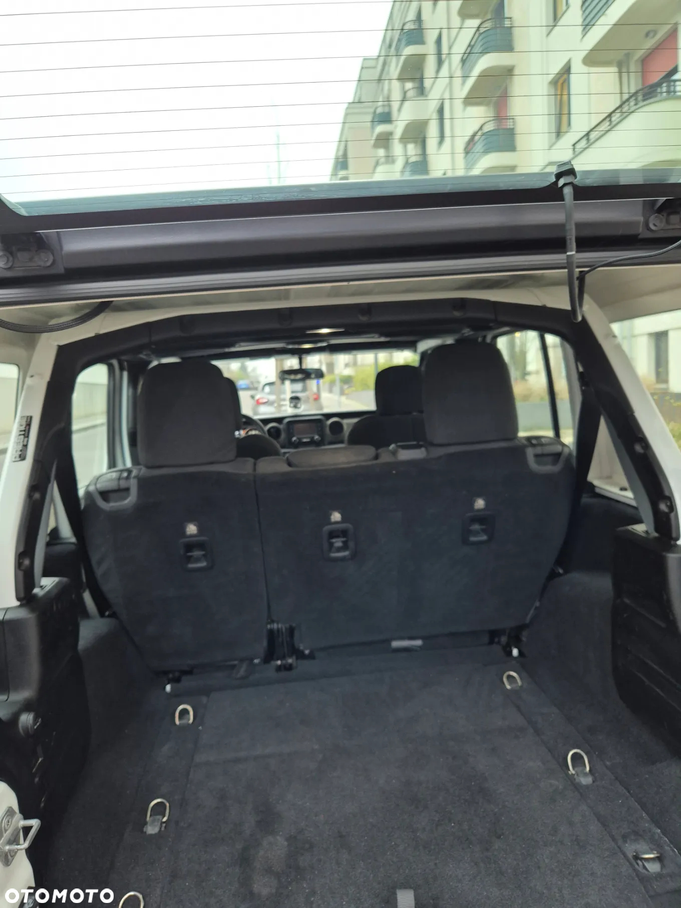 Jeep Wrangler Unlimited GME 2.0 Turbo Sport - 22