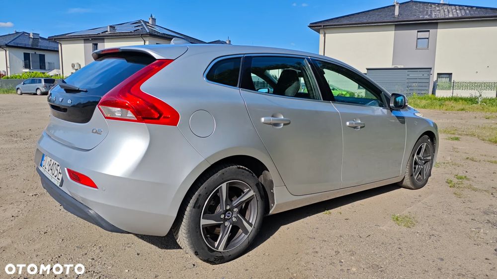 Volvo V40 D2 - 8