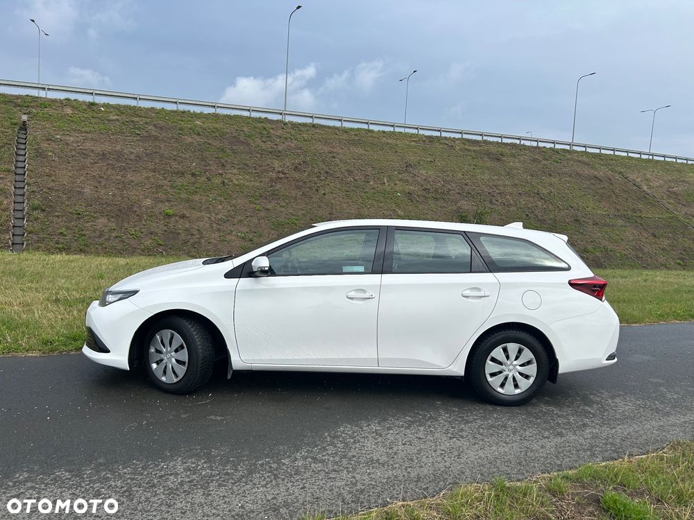 Toyota Auris 1.6 Active - 14
