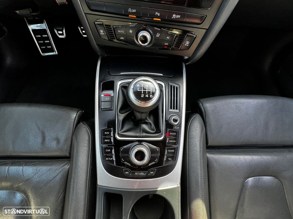 Audi A4 Avant 2.0 TDI S-line - 27