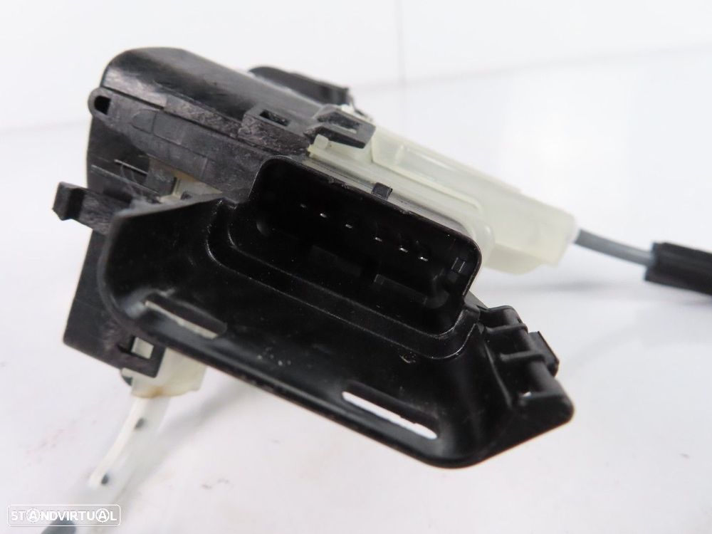 Fecho da porta Esquerdo/Trás Usado / Original OPEL CORSA F/PEUGEOT 208 II (UB_,... - 3