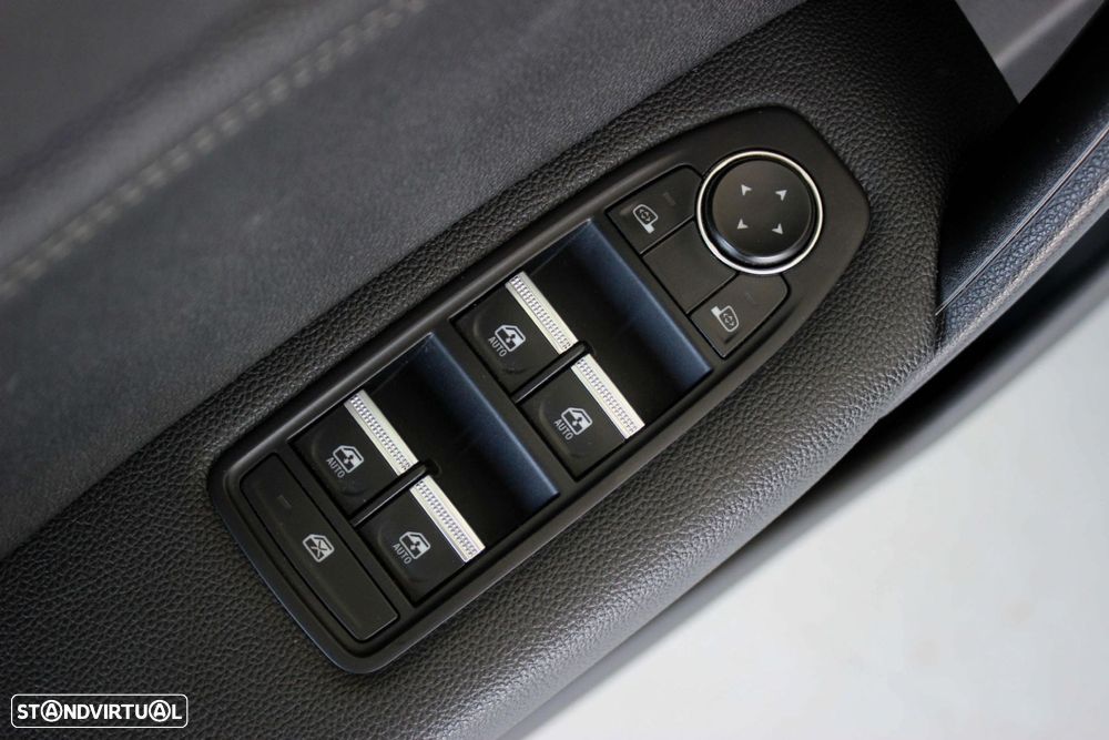 Renault Captur 1.0 TCe Exclusive - 20