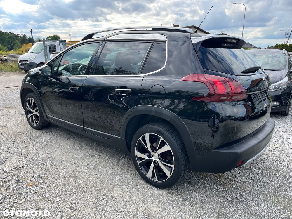 Peugeot 2008 PureTech 110 Stop&Start Allure - 36