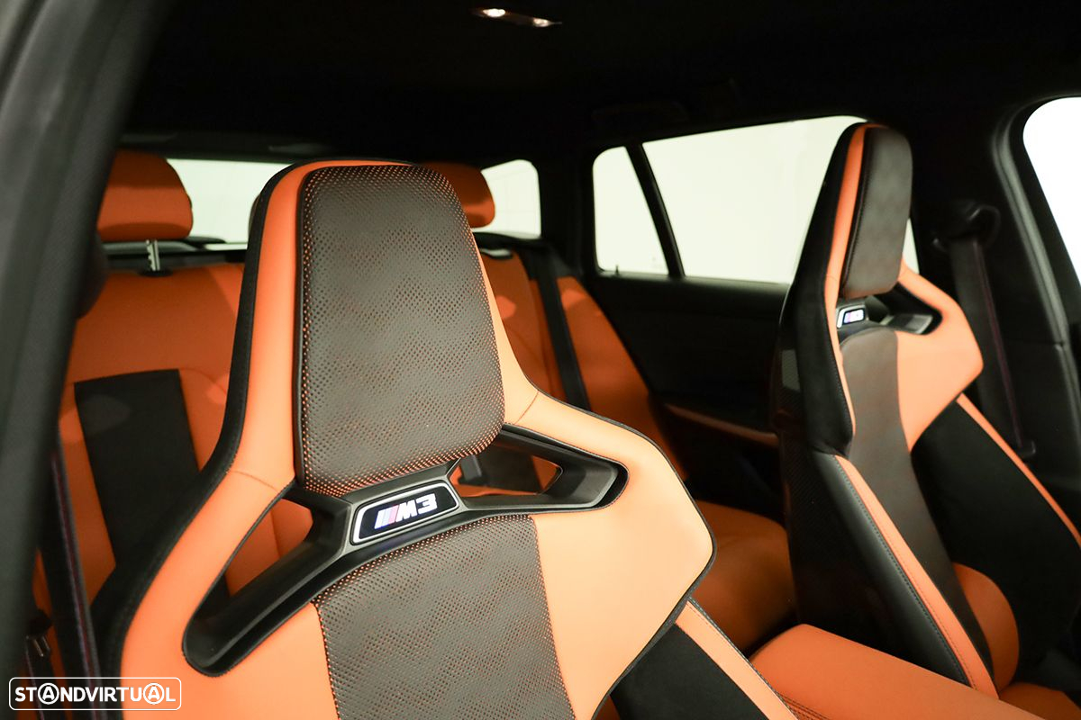 BMW M3 Competition xDrive - 32