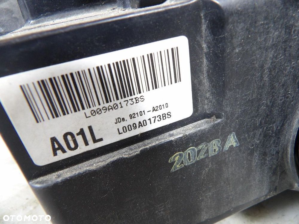 KIA CEED II REFLEKTOR LEWY 92101-A2010 - 3