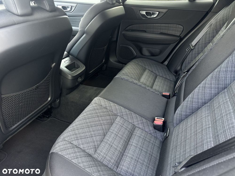 Volvo V60 - 13