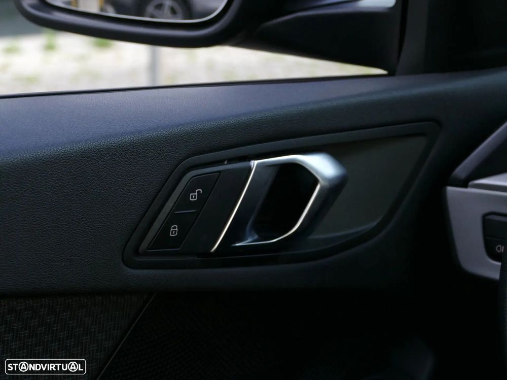 BMW 116 d Corporate Edition Auto - 31