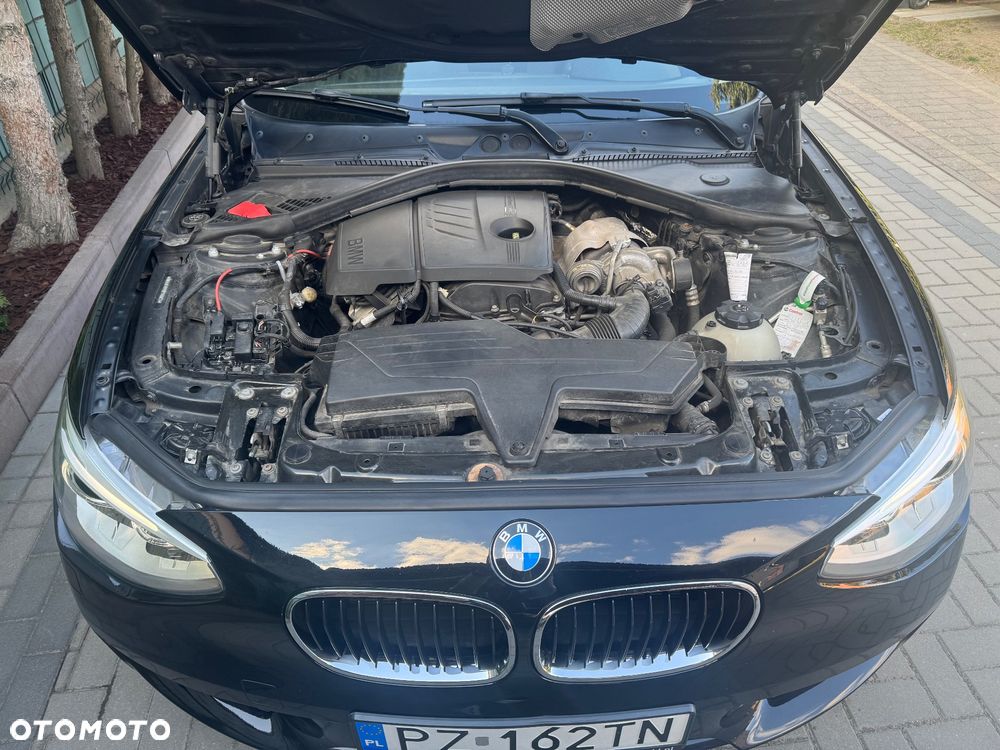 BMW Seria 1 116i - 16