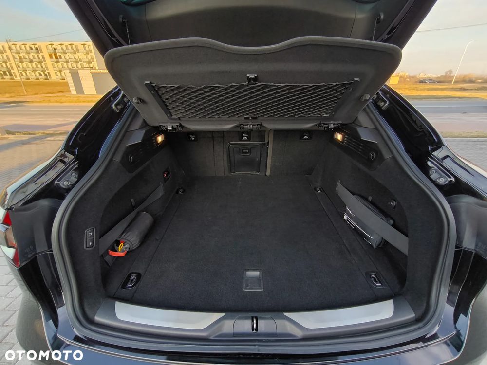 Maserati Levante Q4 Executive - 29