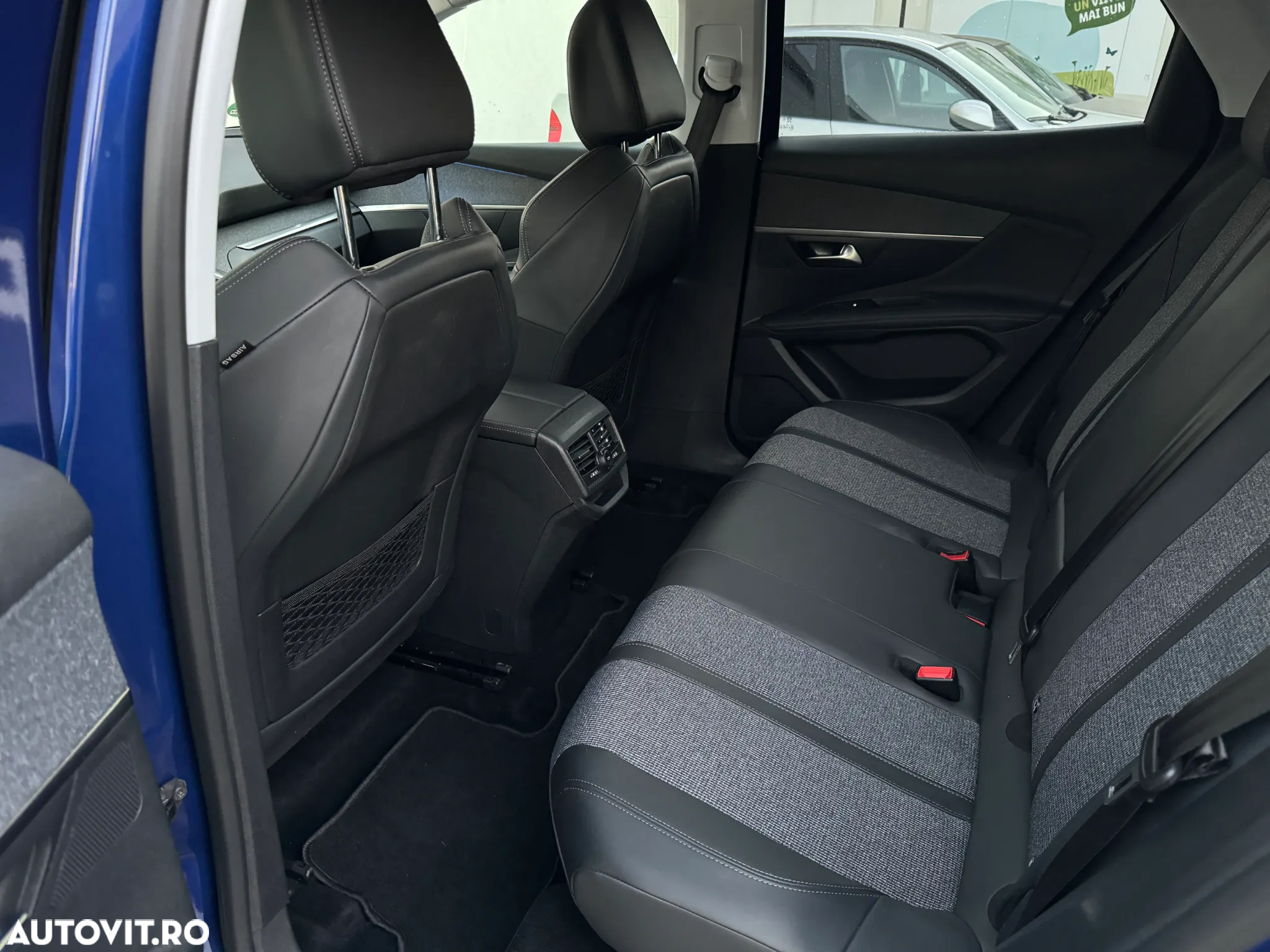 Peugeot 3008 1.2 PureTech 130 EAT8 Allure Pack - 10