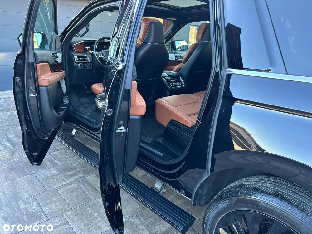 Lincoln Navigator - 6