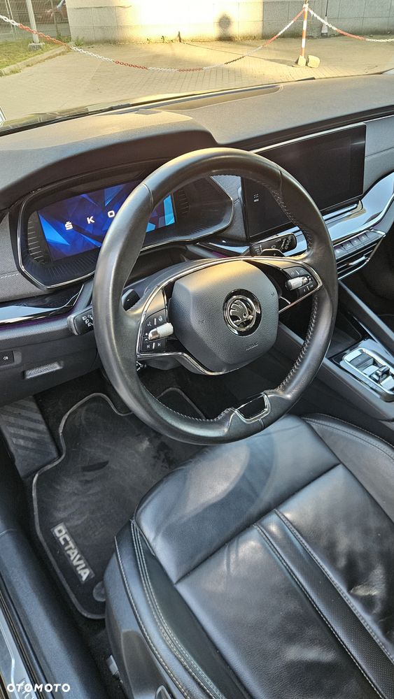 Skoda Octavia 2.0 TDI DSG Edition - 18