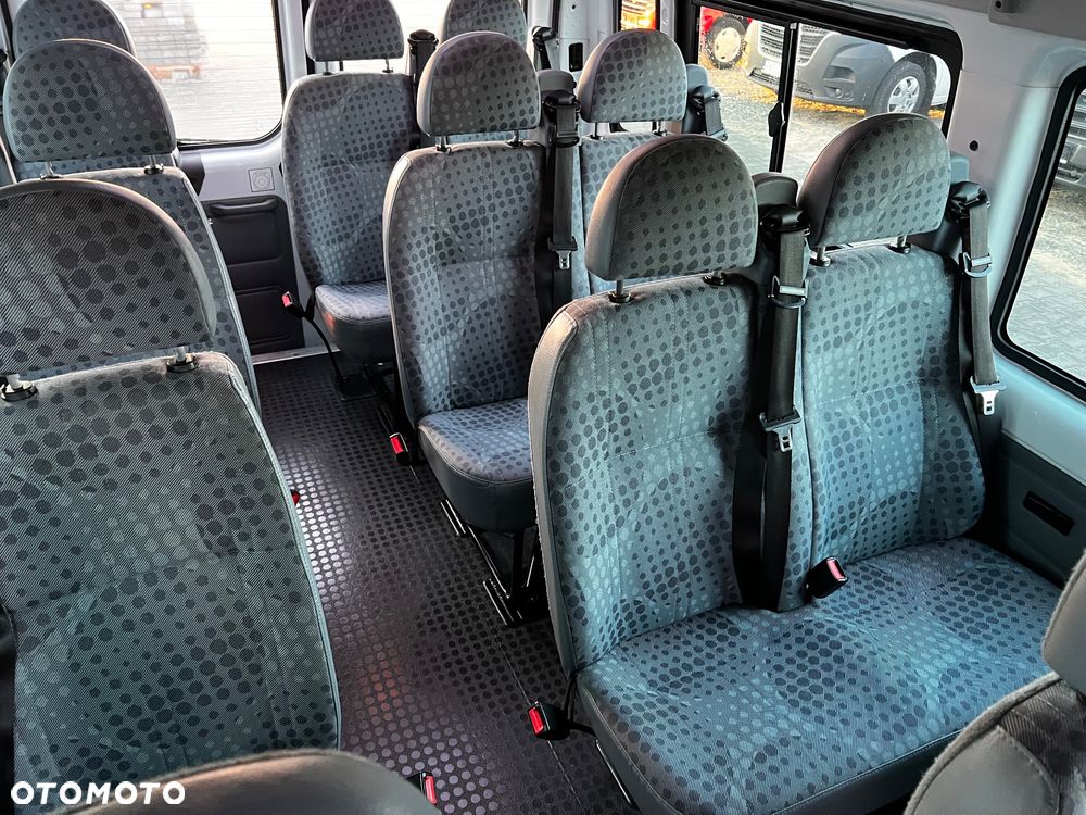 Ford Transit Autobus 17 osobowy - 27
