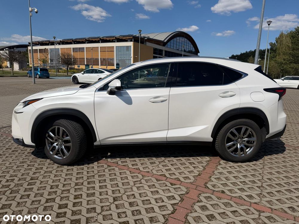 Lexus NX 200t Comfort AWD - 4