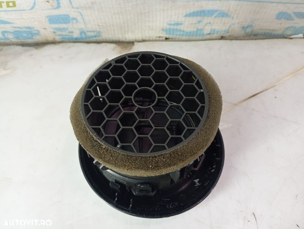 Grila ventilatie bord 687606325r Renault Clio 4 [2012 - 2020] 1.5 dci - 3