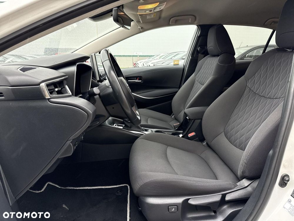 Toyota Corolla 1.8 Hybrid Comfort - 16