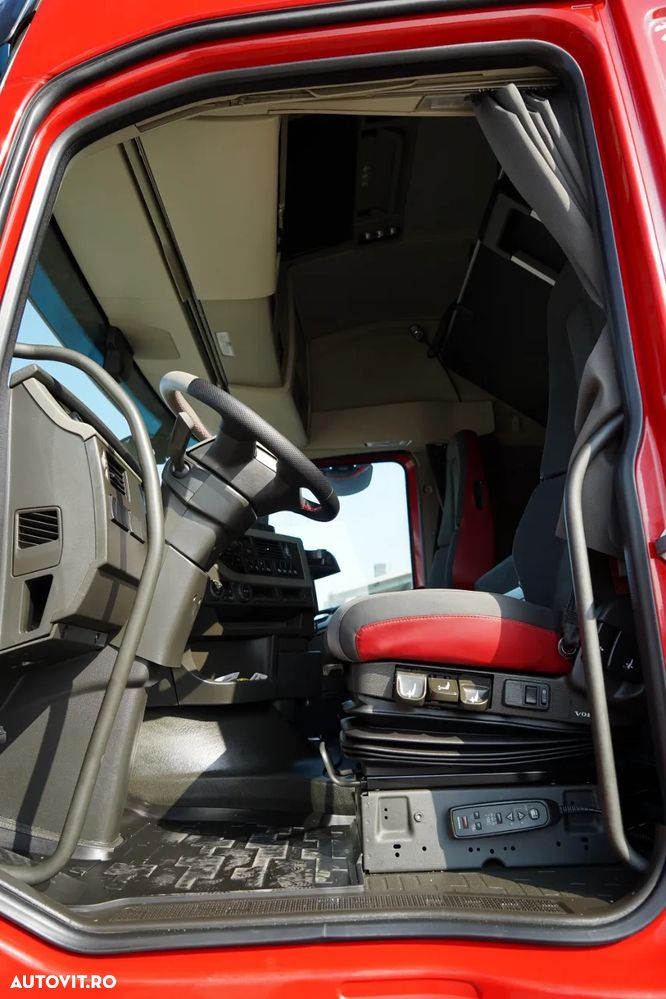 Volvo FH 460 / 7.4 M CORTINĂ / I-SAVE / I-PARK COOL / PUNTE RIDICATĂ ȘI DE DIRECȚIE / WIELTON - 22
