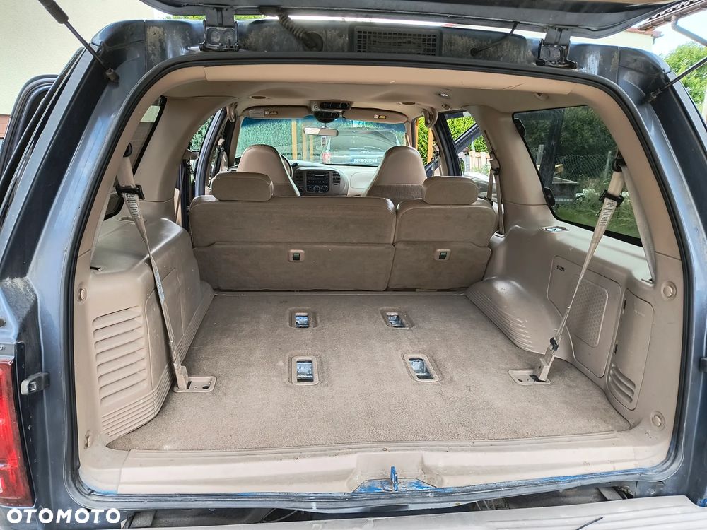 Ford Expedition 5.4 XLT 4WD - 5