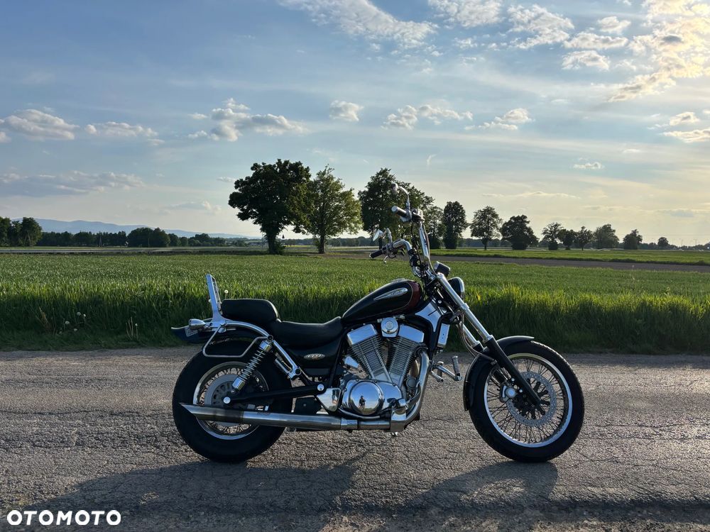 Suzuki VS - 4