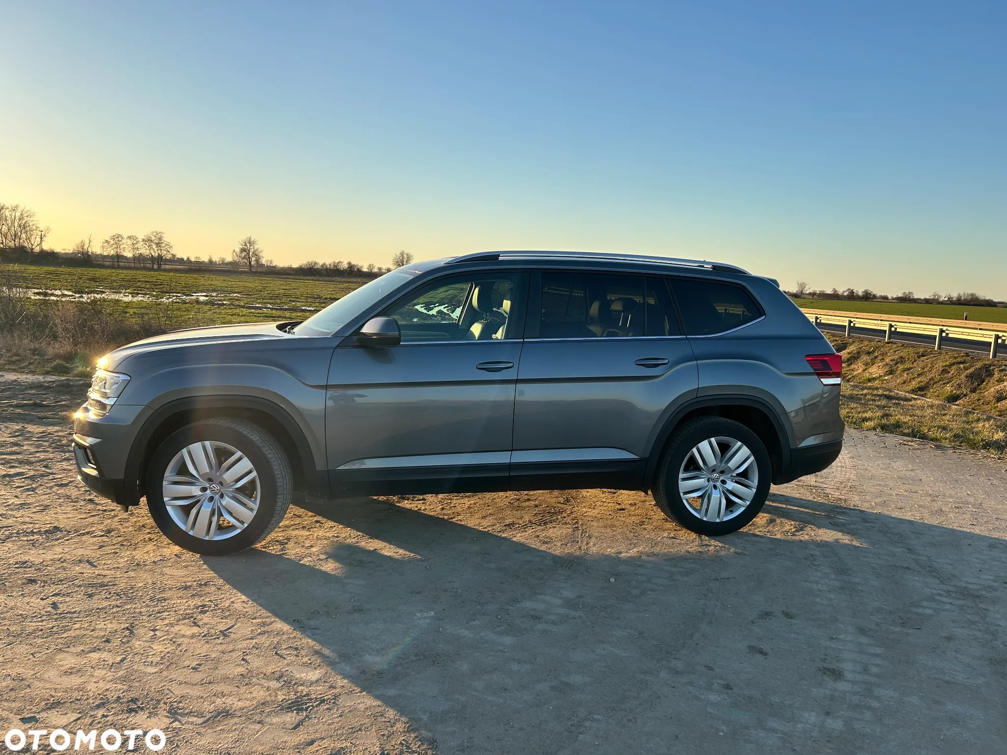 Volkswagen Atlas - 5