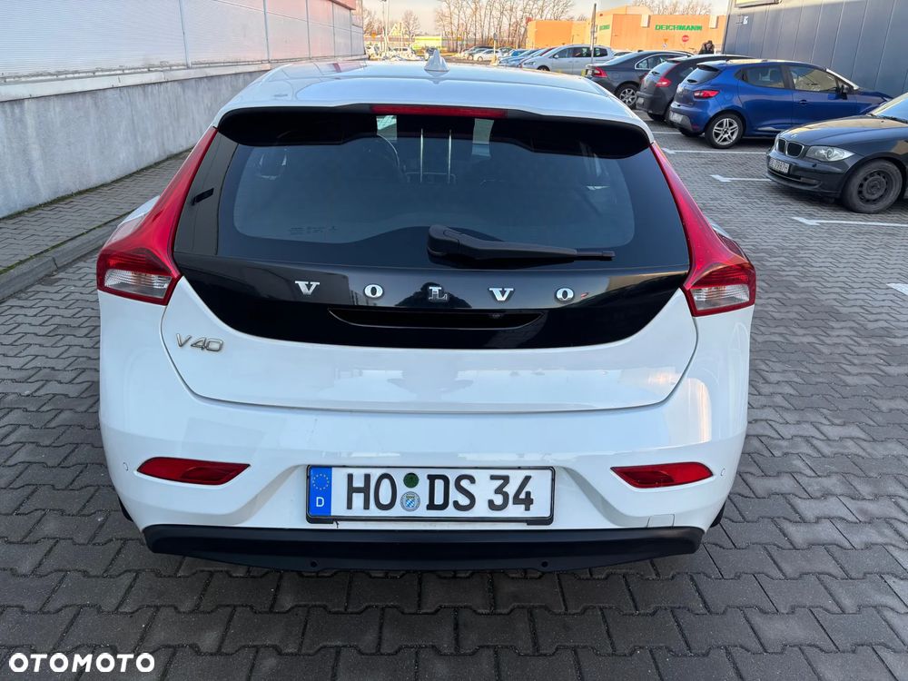 Volvo V40 D2 - 3