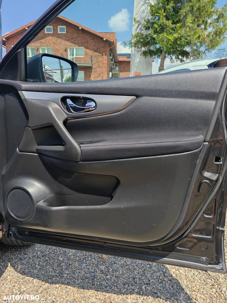 Nissan Qashqai 1.5 DCI TEKNA - 38