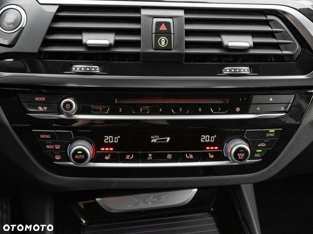 BMW X3 xDrive20i xLine - 23