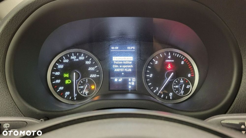 Mercedes-Benz Vito - 14