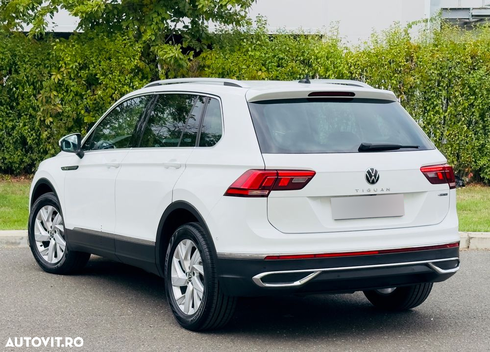Volkswagen Tiguan 2.0 TDI SCR 4MOTION DSG Elegance - 13