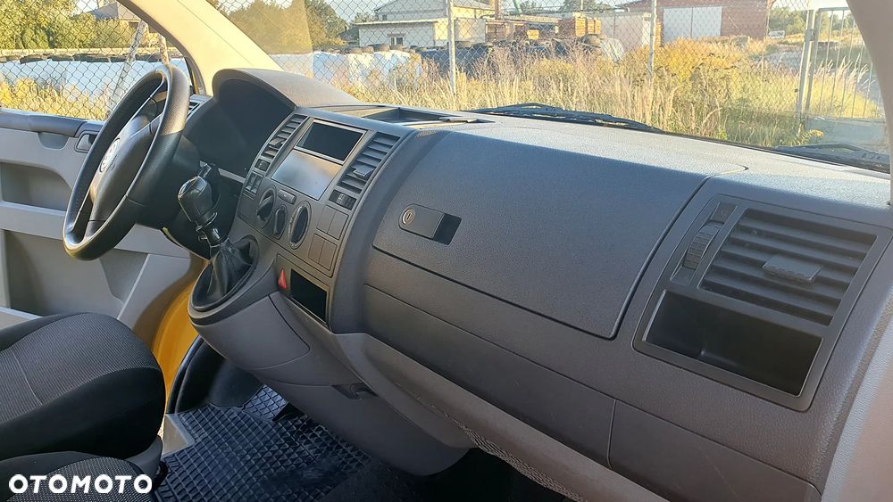 Volkswagen Transporter T5 - 36