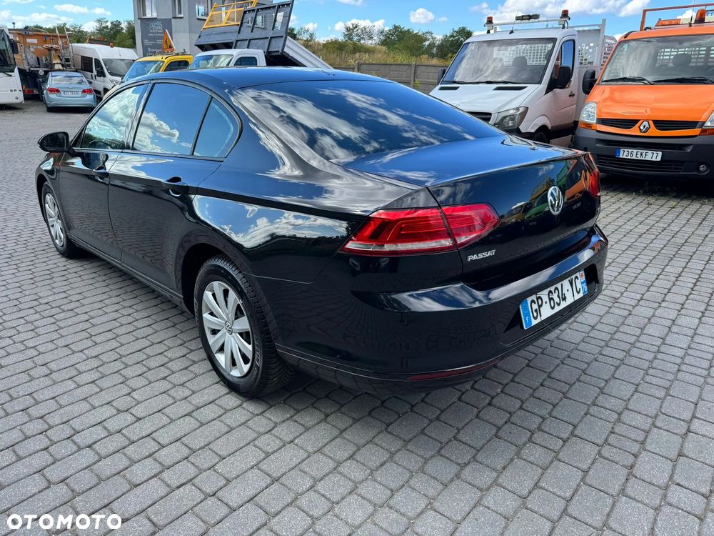 Volkswagen Passat - 7