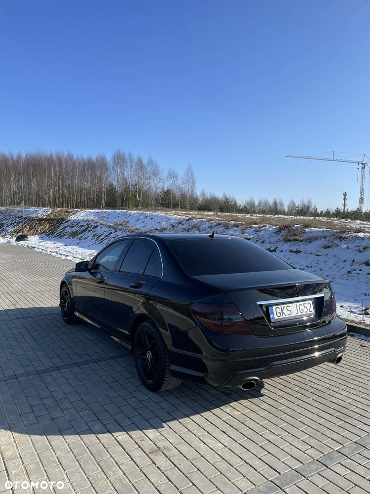 Mercedes-Benz Klasa C 200 d 7G-TRONIC - 5