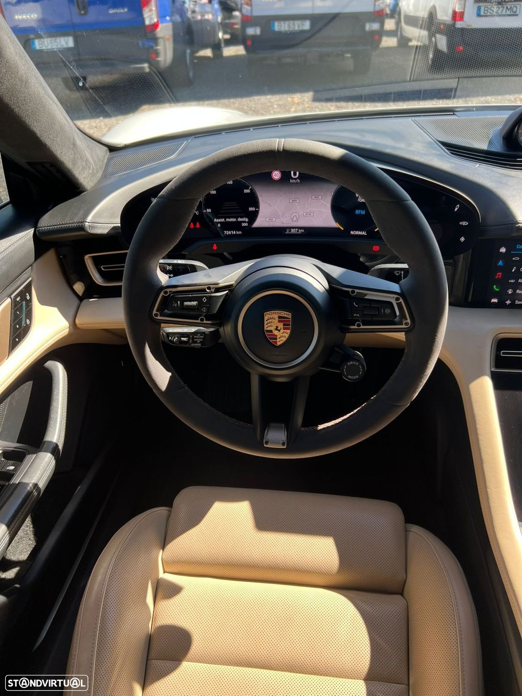 Porsche Taycan Turbo - 17