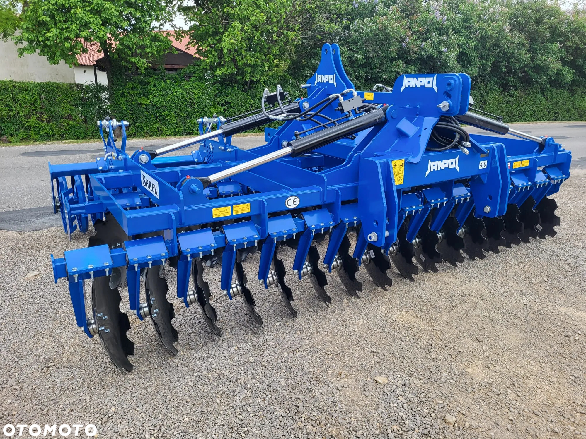 BRONA TALERZOWA talerzówka ciężka/ 4m/ 4 siłowniki/ wał daszkowy fi600 - 6