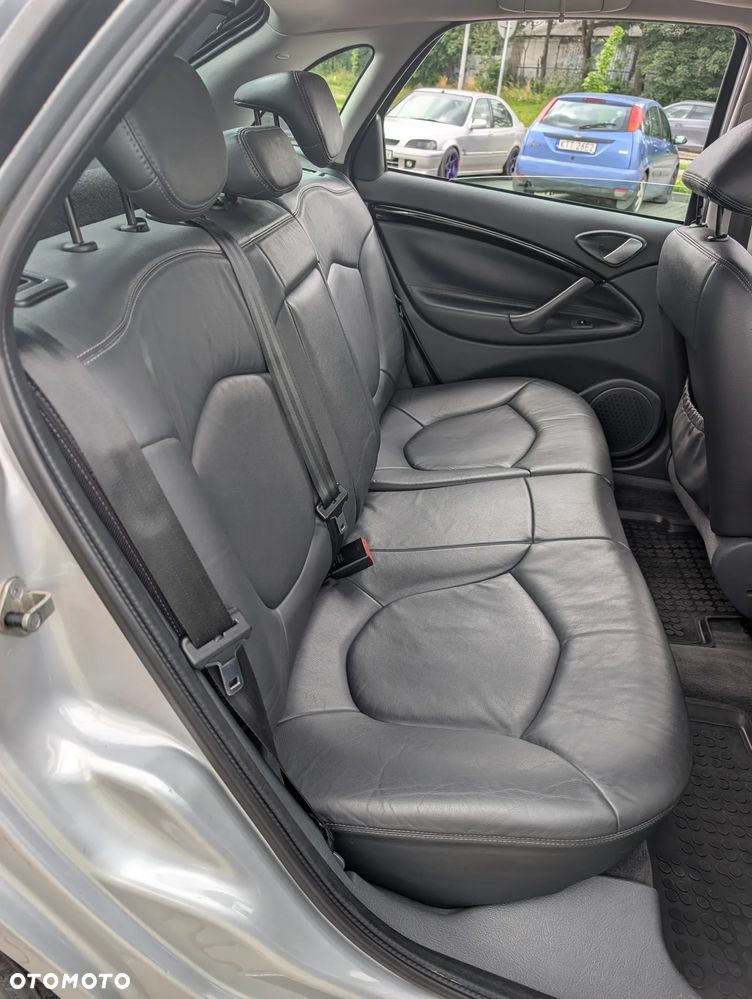 Citroën C5 HDi 135 Automatik Exclusive - 14