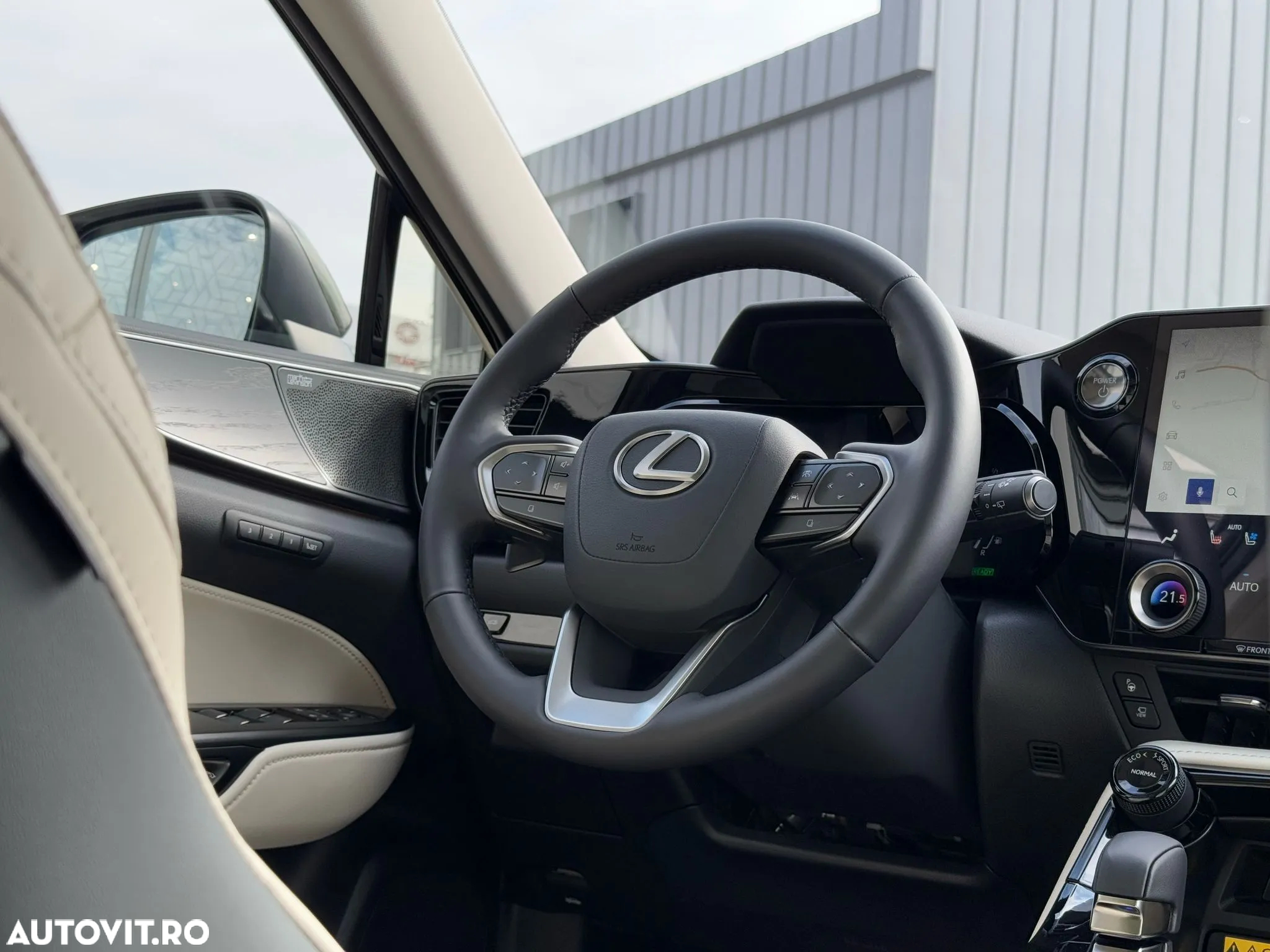 Lexus Seria NX 450h+ AWD CVT PHEV Luxury - 32