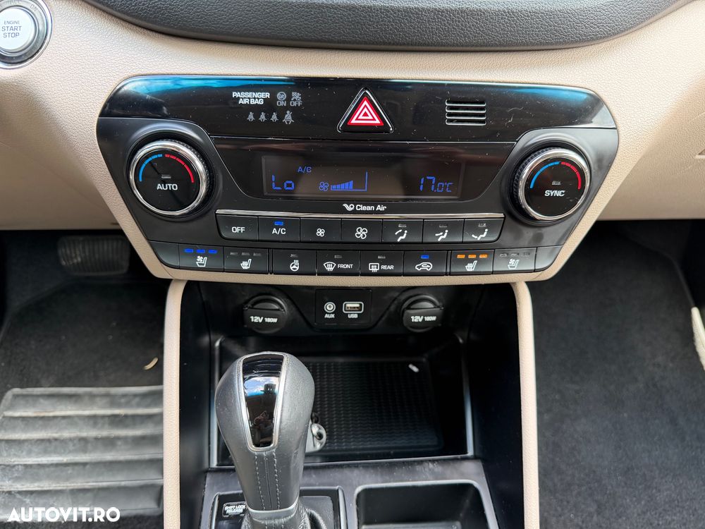 Hyundai Tucson blue 1.7 CRDi 2WD DCT Premium - 24