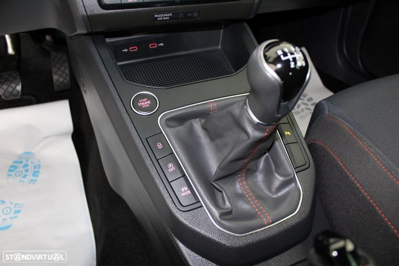 SEAT Ibiza 1.0 TSI FR - 18