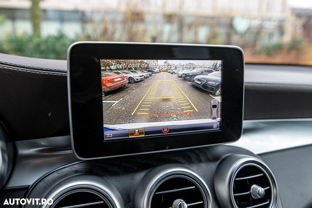 Mercedes-Benz GLC - 25