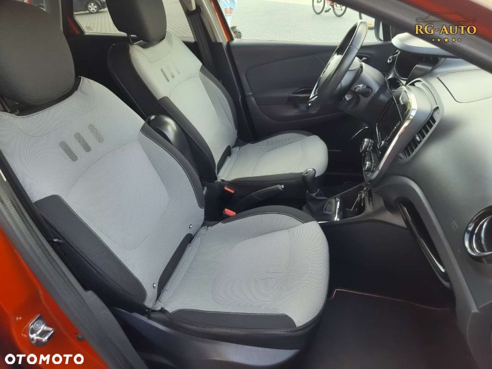 Renault Captur - 25