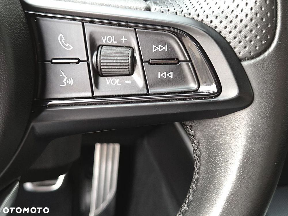 Alfa Romeo Stelvio 2.0 Turbo Sprint Q4 - 17