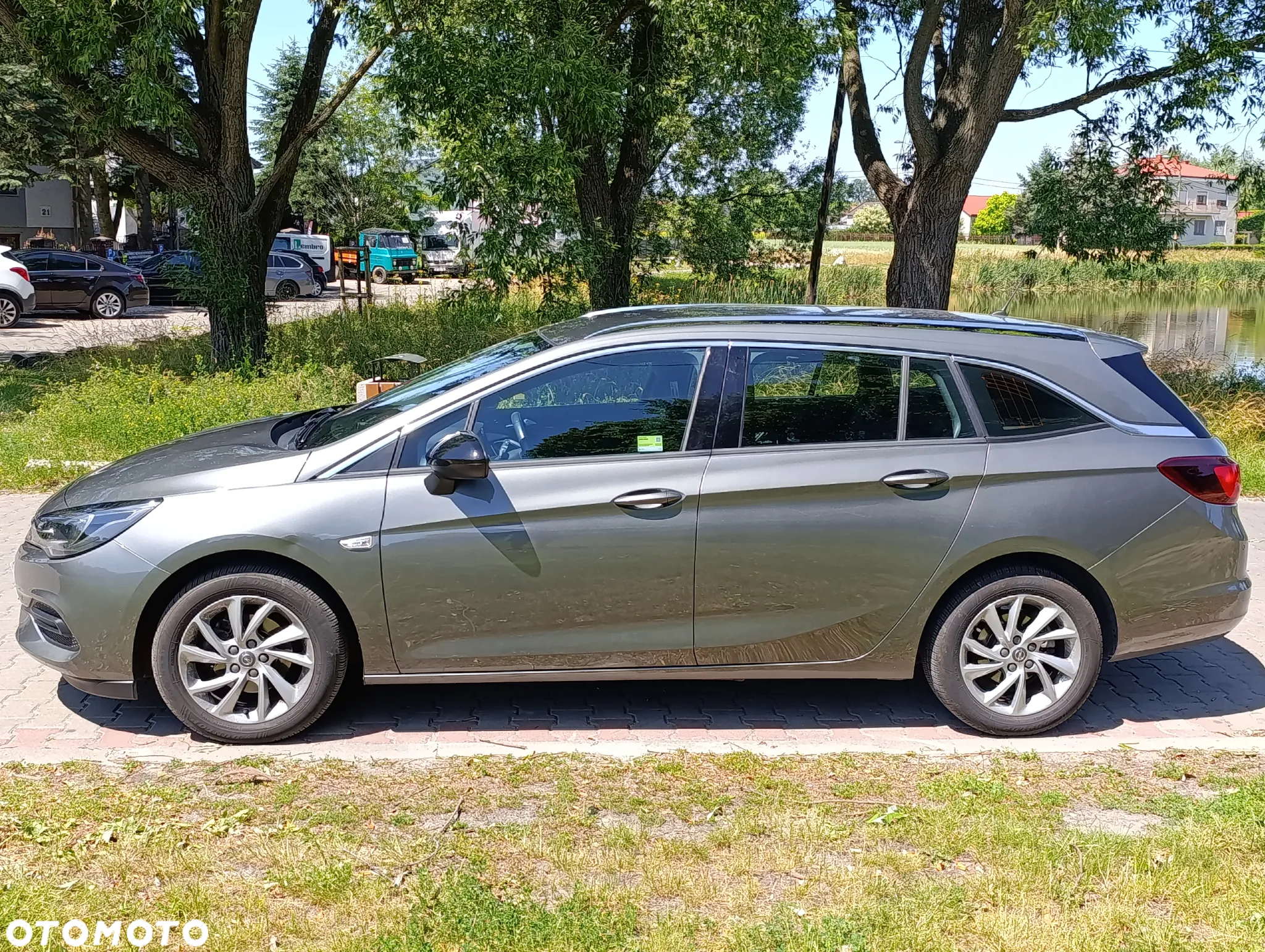 Opel Astra V 1.2 T Elegance S&S - 7