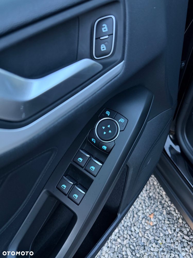 Ford Focus 1.0 EcoBoost Titanium X - 22