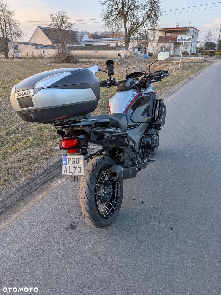 Honda VFR - 17