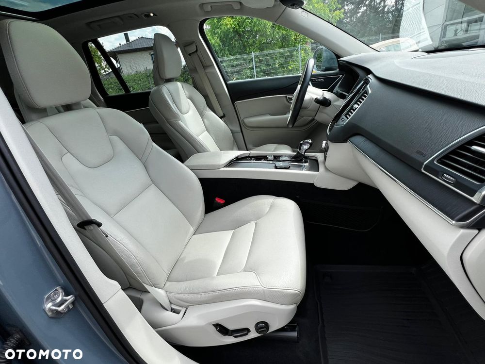 Volvo XC 90 T6 AWD Geartronic Momentum Pro - 21