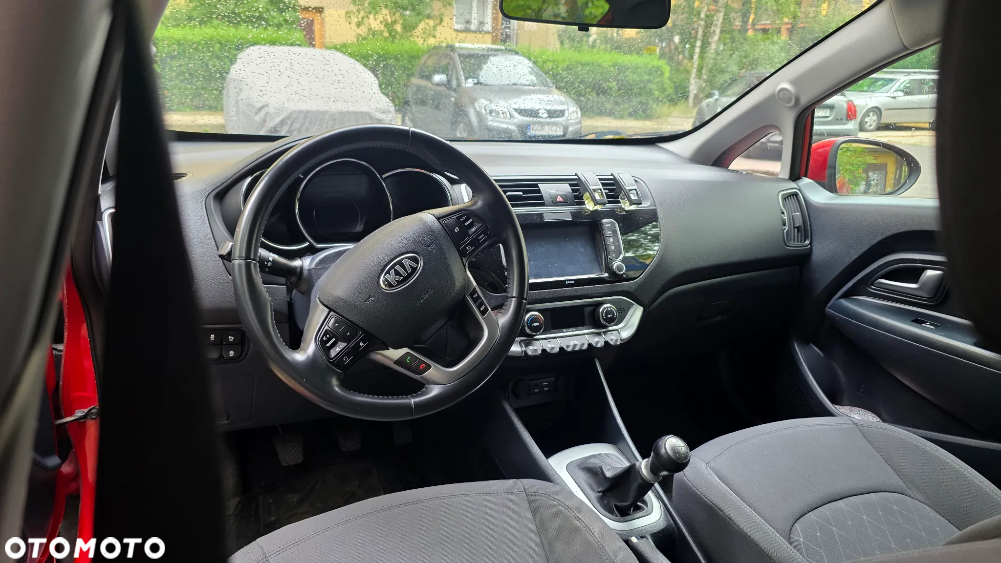 Kia Rio - 7