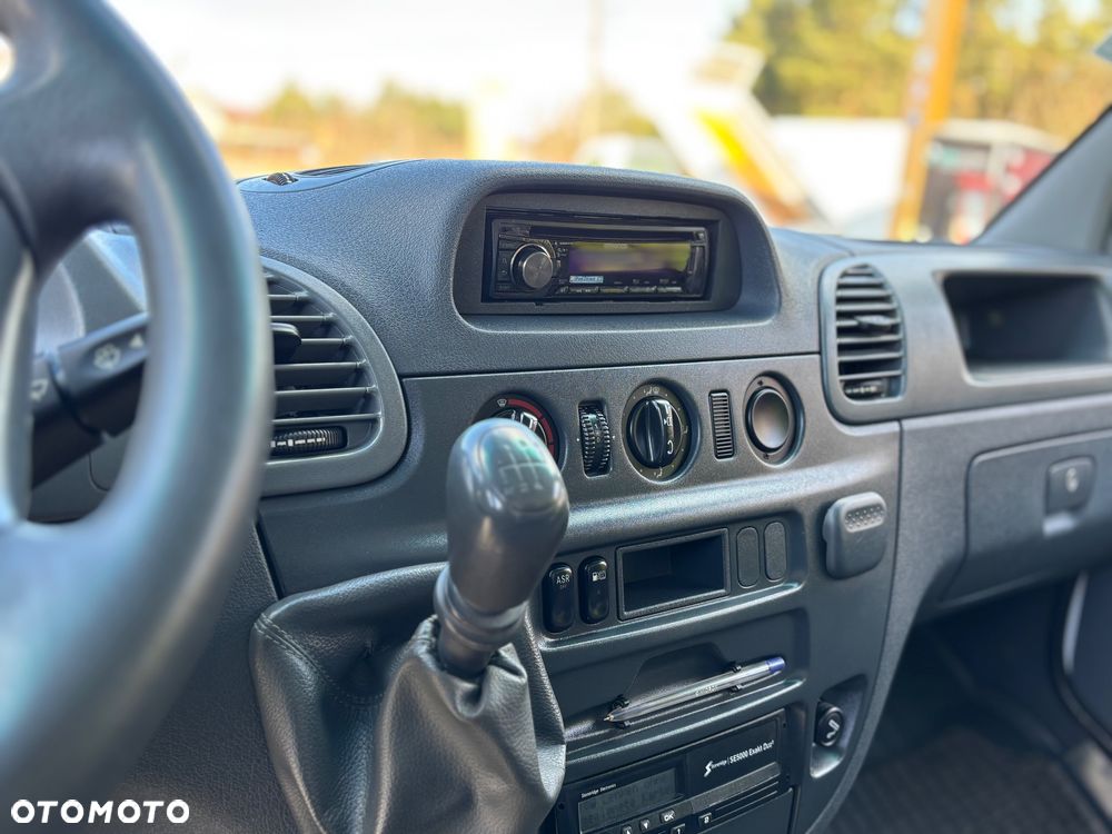 Mercedes-Benz 413Cdi - 11