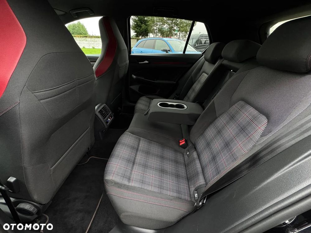 Volkswagen Golf VIII 2.0 TSI GTI DSG - 26