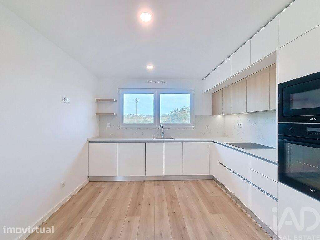 Casa / Villa T3 em Silveira de 328,00 m2 - Grande imagem: 4/29