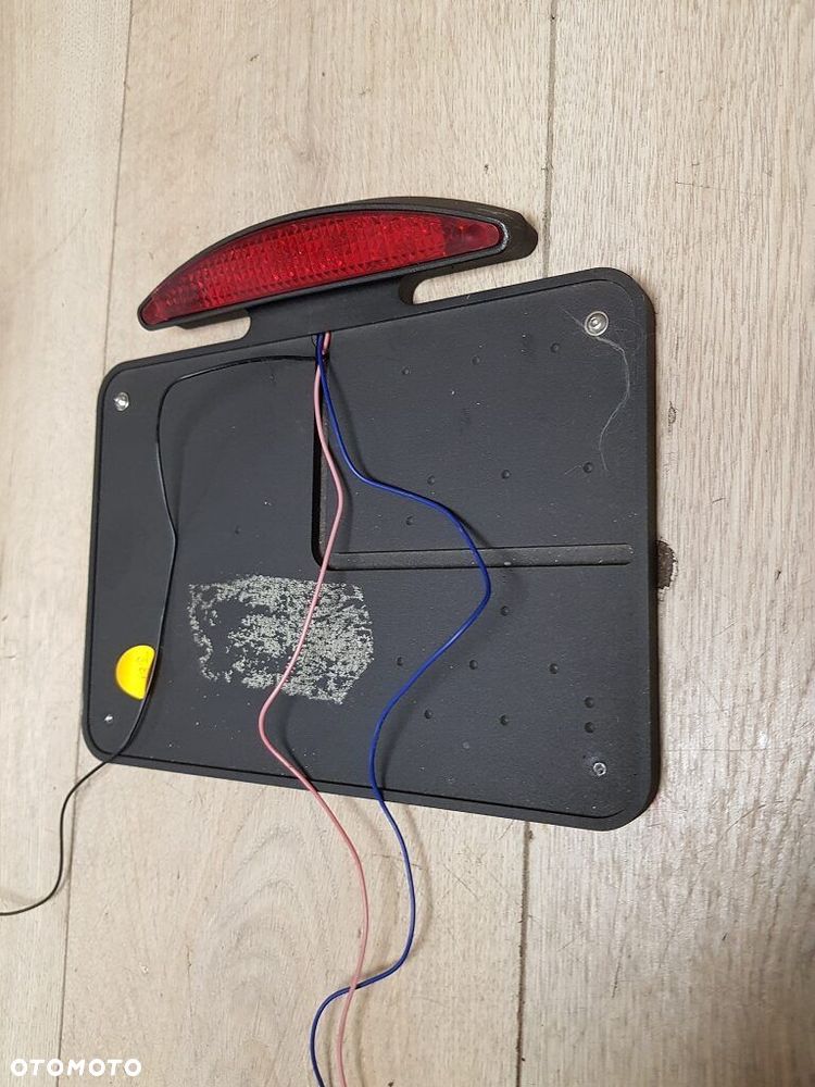 Uchwyt tablicy boczny lampa led Harley Chopper Cruiser - 4